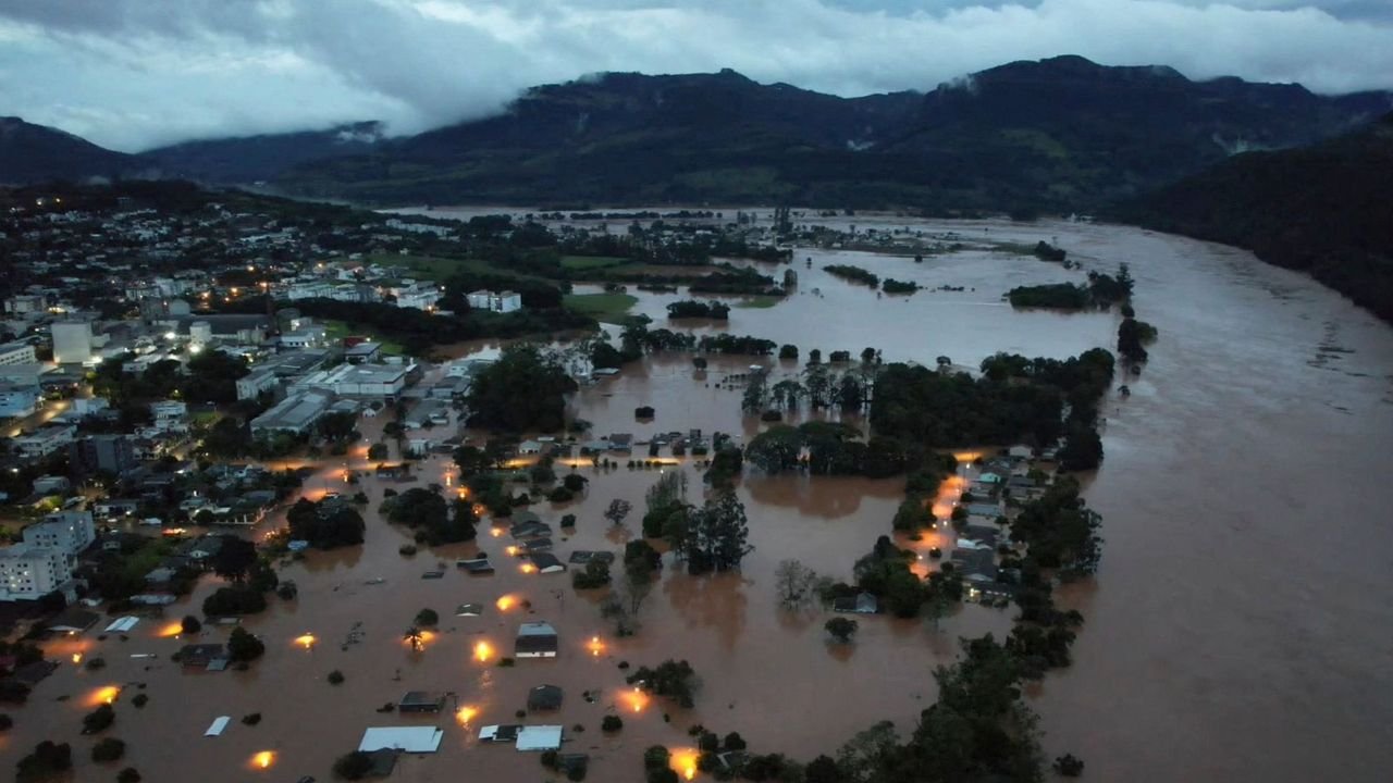 Rains, mudslides kill 29 in southern Brazil's 'worst disaster'