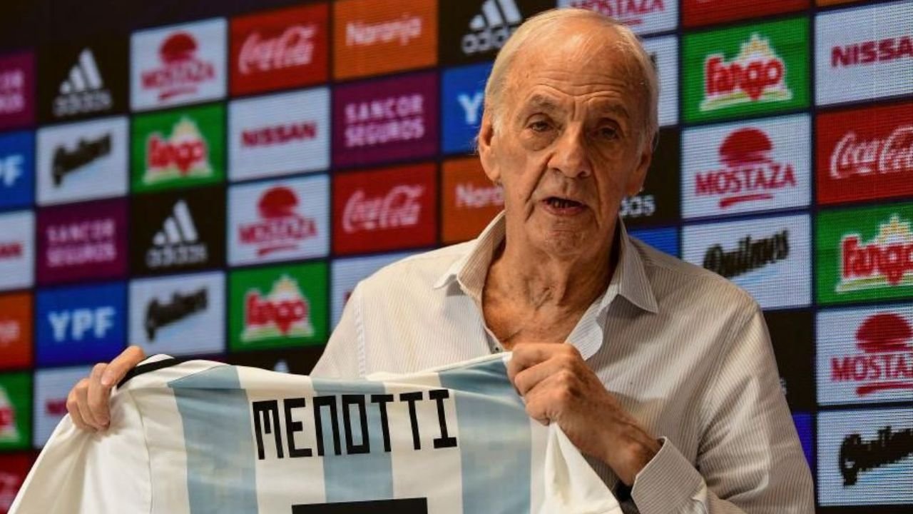 Legendary football coach César Luis Menotti passed away