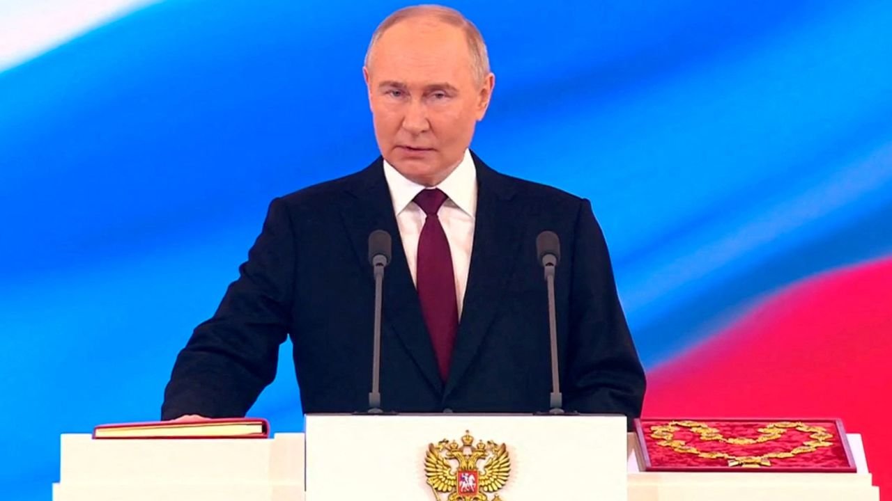 Putin takes oath for record fifth presidential term