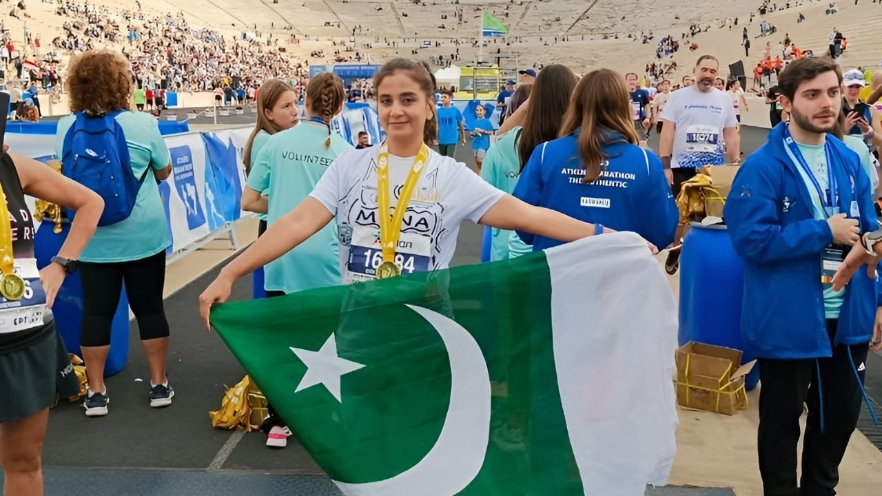 Pakistani anchor and Marathon Runner Mona Khan arrested in Greece