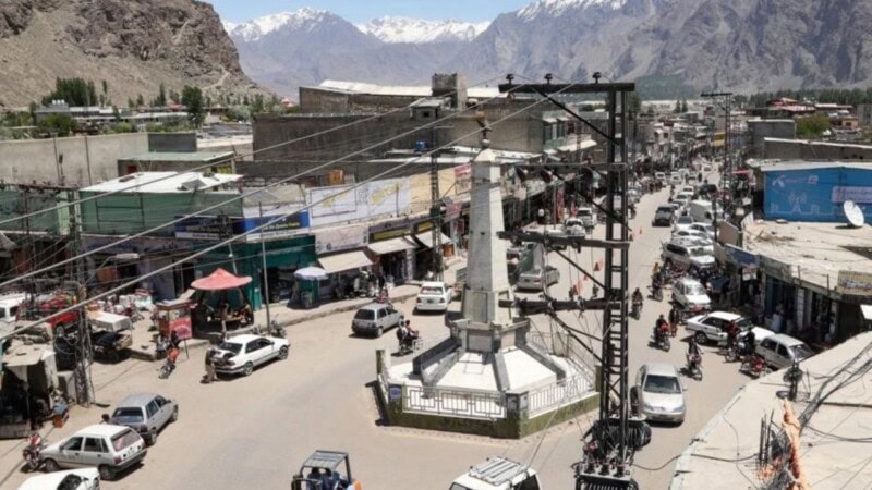 Pakistan power crisis deepened by mountain tourism