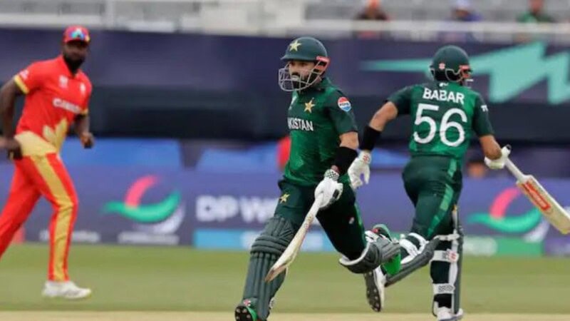 Bari der ki Mehrban atay atay, Pakistan defeats Canada by seven wickets