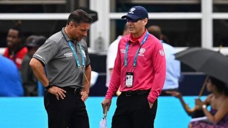 Who will officiate the T20 World Cup final?