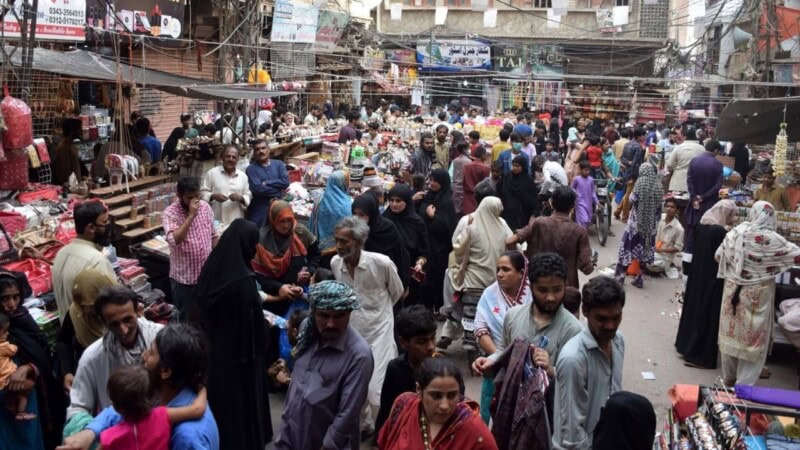 Targets set to control growing population in Pakistan