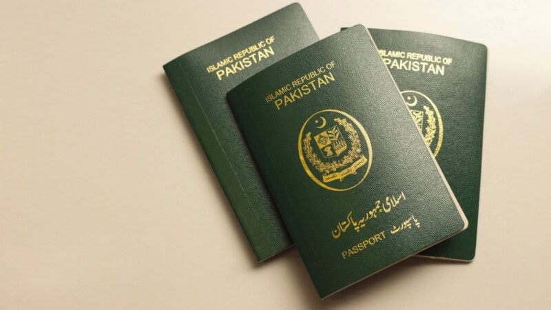 Govt reverses decision on passport suspension for asylum seekers abroad