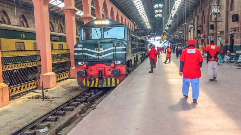 Lahore leads in run-away children numbers