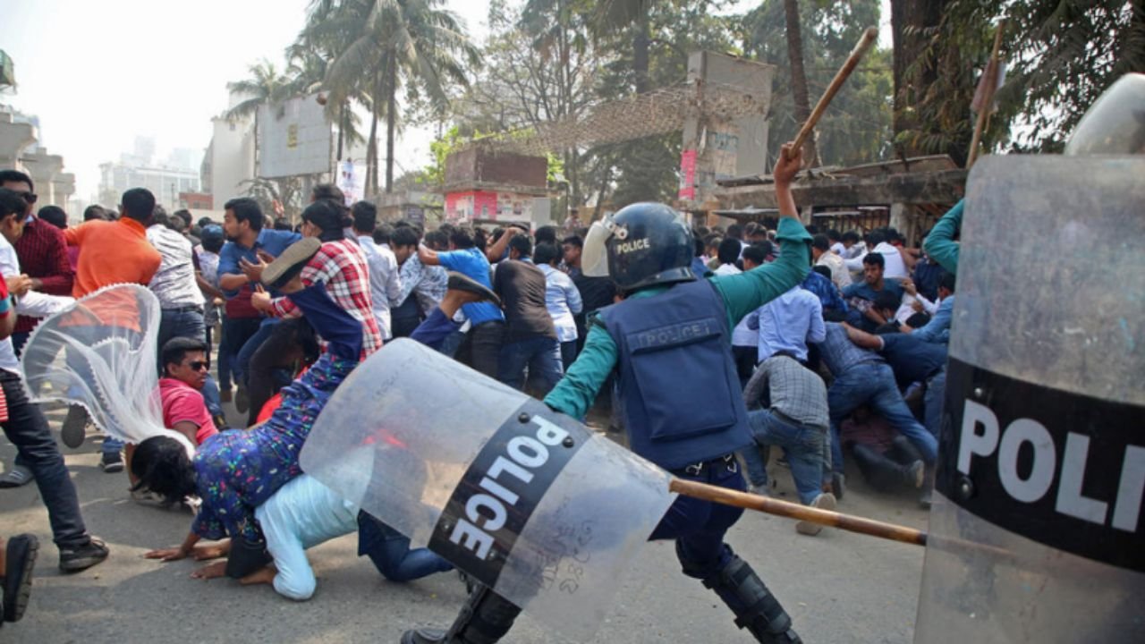 crackdown in Bangladesh