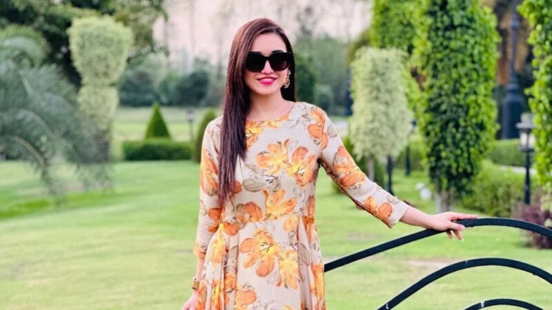 Sanam Javaid’s ‘inappropriate’ language shocks IHC judge