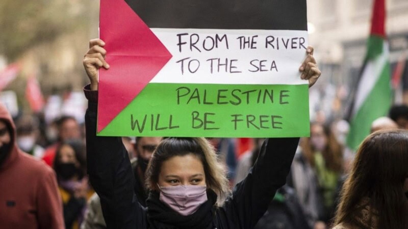 German woman to pay 600 euros as fine for using pro-Palestinian slogan
