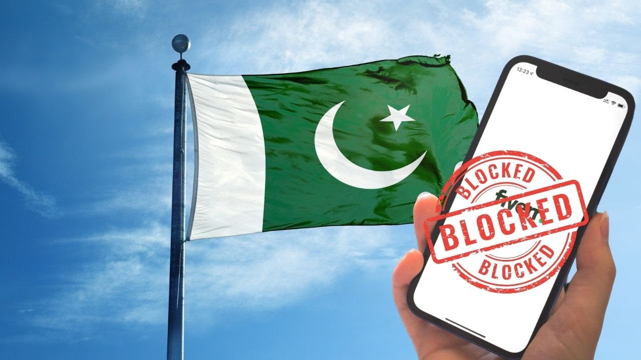 Fiver lists Pakistani freelancers as 'Unavailable' amid internet issue