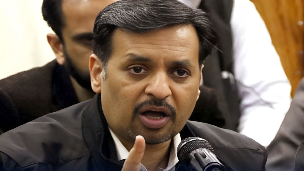 Sharing is caring, electricity relief shouldn’t just be for Punjab: Mustafa Kamal