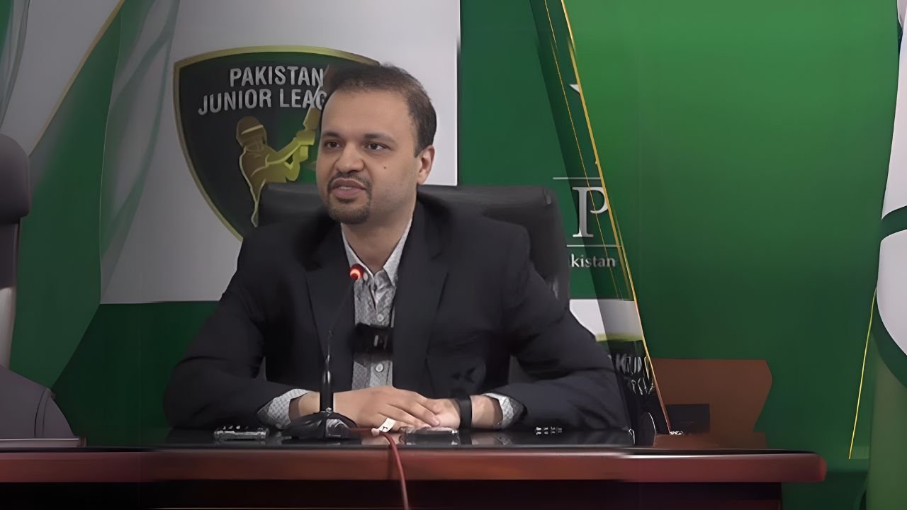 Director Marketing PCB resigns after failing to hit the mark