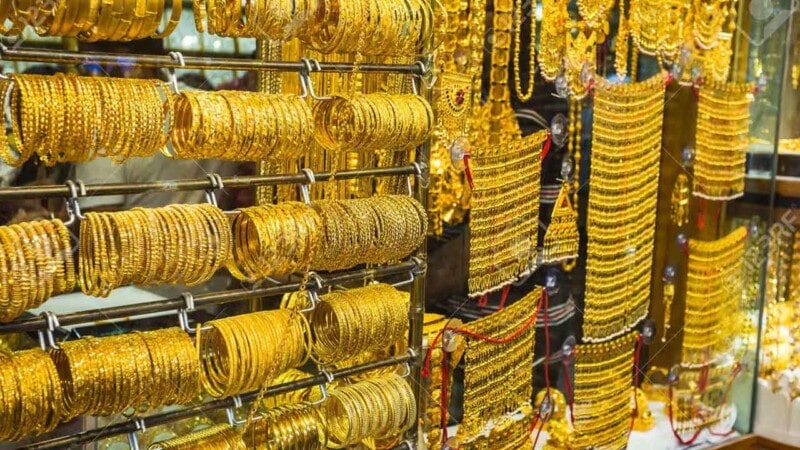 Gold price increases by Rs2,900 per tola to new record