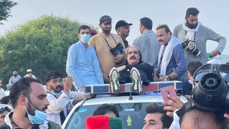 ‘Khal Naik Nahin,Na Laiq’; X has hilarious reacts to Ali Amin Gandapur