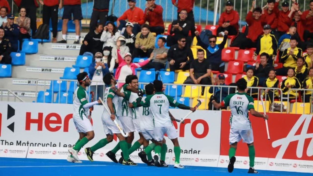 Pakistan defeats Japan 2-1 in Asian Hockey Championship