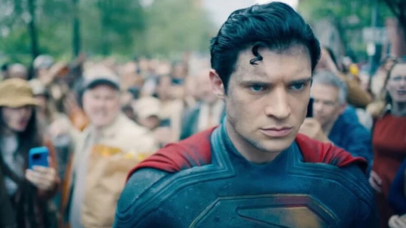 Superman teaser hits whopping 250 million views in a day