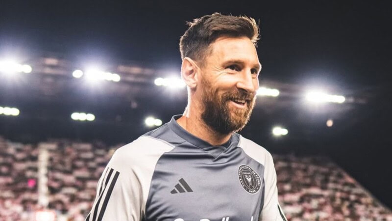 Messi gearing up for Barcelona return in 2025?