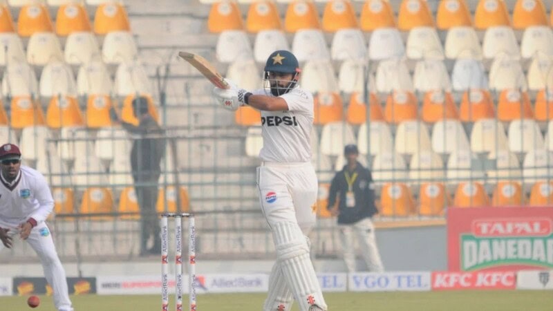 Multan Test: Pakistan’s batting collapses again