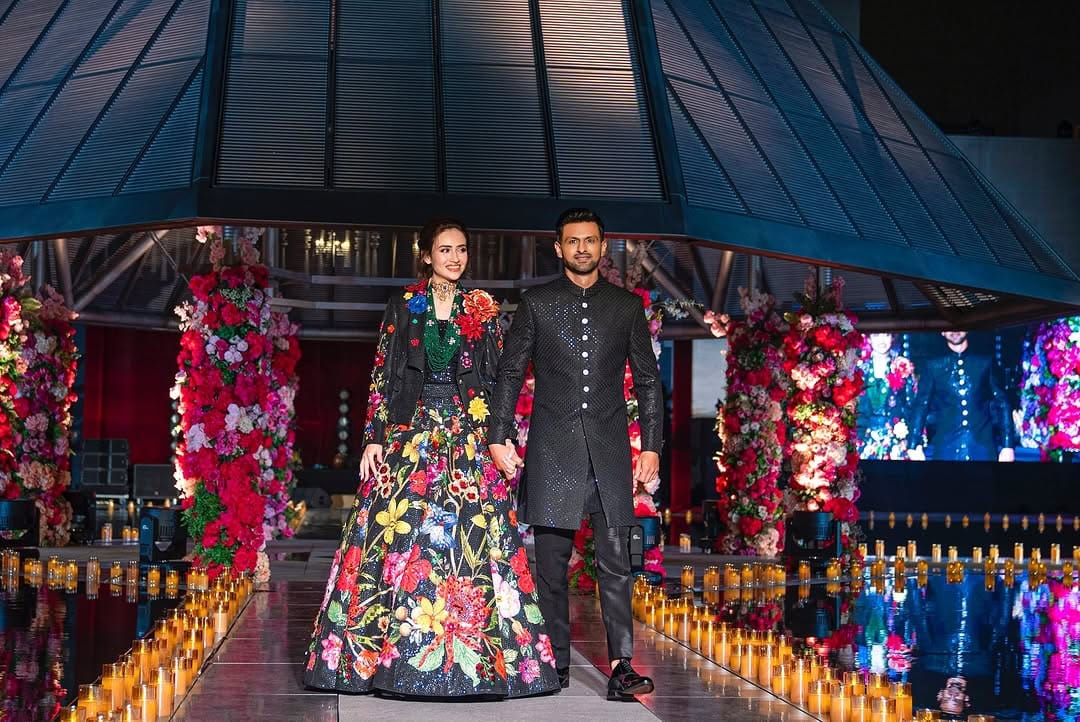 Sana Javed & Shoaib Malik Ramp Walk in Doha, Qatar Sana Javed & Shoaib Malik Ramp Walk in Doha, Qatar