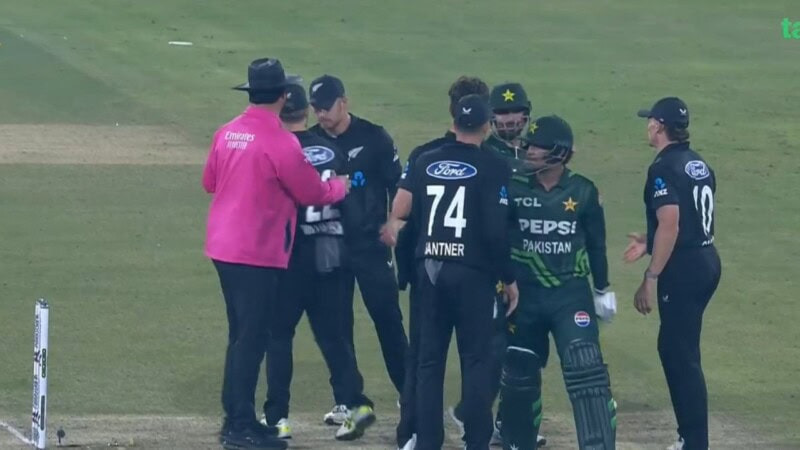 New Zealand crush Pakistan by 78 runs in tri-series opener