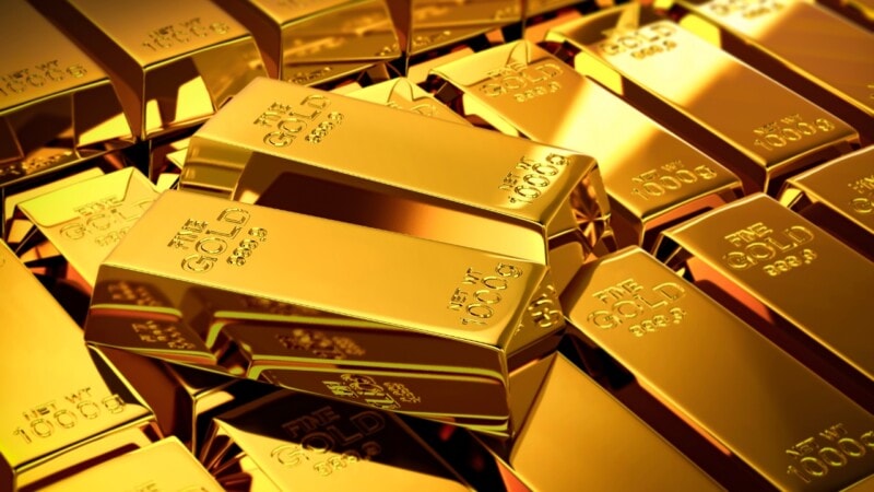 Gold’s joyride speeds uphill, reaching Rs308,000 per Tola