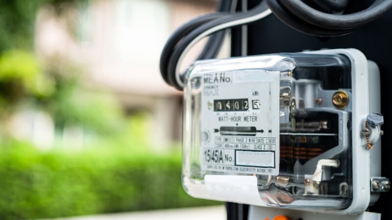 Drop in electricity prices likely as govt plans slashing tariff