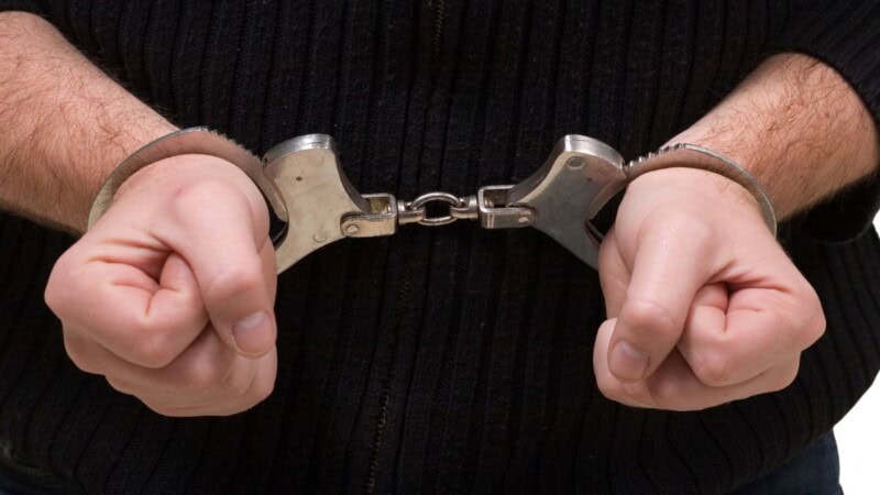 Police constable arrested for car thefts