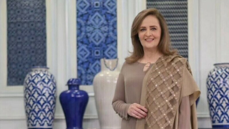 ‘Stay positive and be happy’: Hina Khawaja Bayat claps back at critics