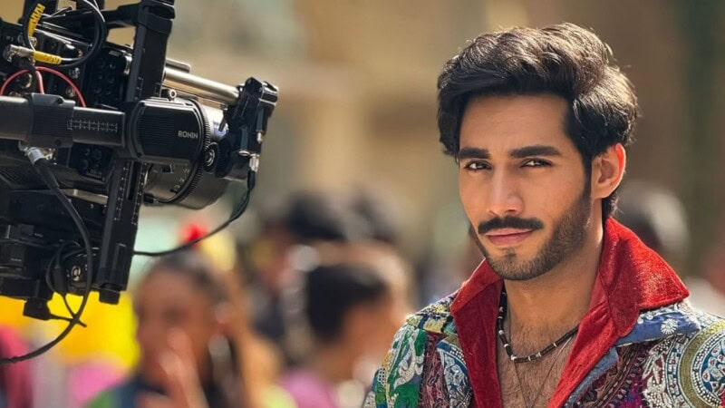 Actor Ali Raza wants to work with THIS Bollywood star