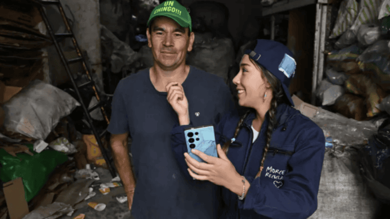 Colombian influencer puts pizzazz into recycling