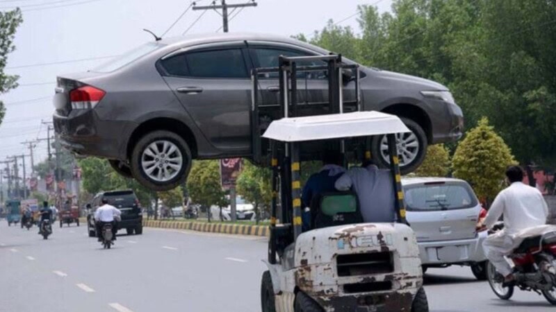 Man booked under PECA for TikTok video of police lifting car