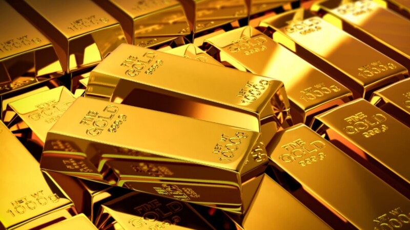 Gold soars to record high of Rs321,000 per tola