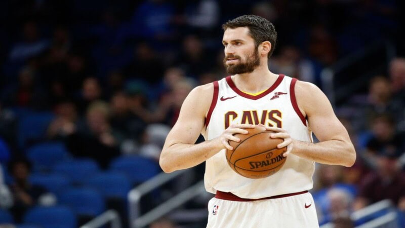 A Warm Cleveland Welcome for Kevin Love, Who Played a Key Role in the 2016 Cavs Title