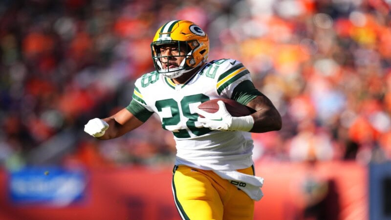 AJ Dillon Signs One-Year Deal with Eagles After Leaving Packers, AP Source Says