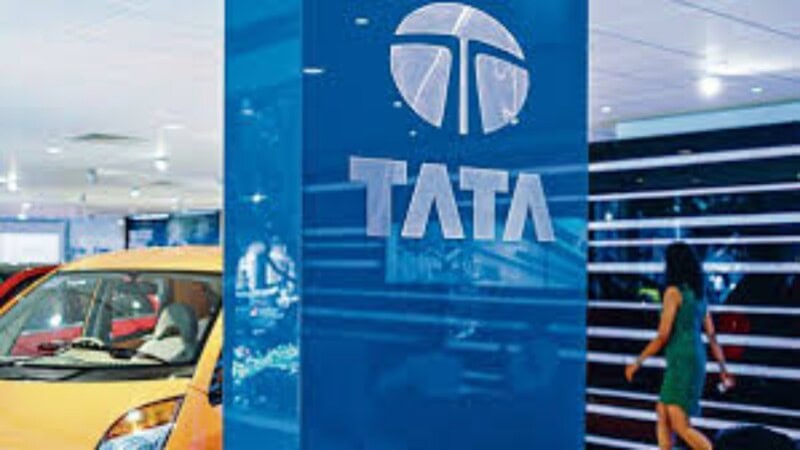 Tata Motors Share Price Drops 6% as JLR Suspends US Shipments