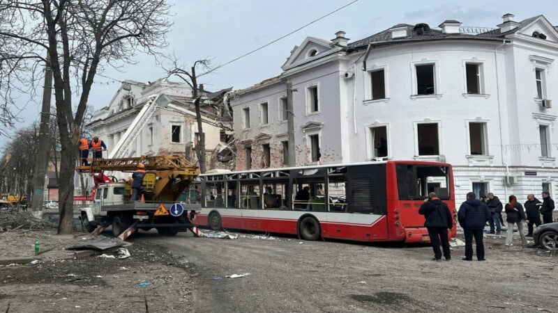 34 Lives Lost in Devastating Russian Missile Attack on Sumy City Center