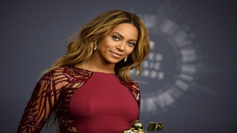 Beyoncé Dominates 2025 Grammys With Cowboy Carter Wins