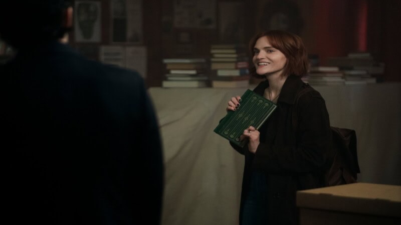 You Season 5 Review: Joe Goldberg’s Final Chapter is a Gripping, Slow-Burning Journey to Redemption