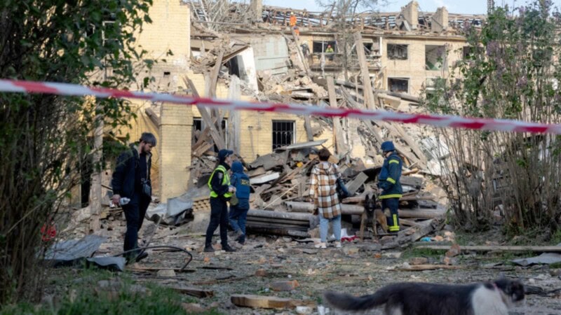 Trump Demands Putin to ‘Stop’ as Kyiv Hit in Biggest Russian Attack in Months