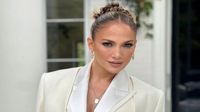 Jennifer Lopez: The Iconic Star Who Redefined Entertainment