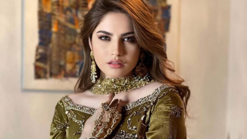 Wait, what? Fans shocked as doctor reveals Neelam Muneer’s go-to skincare treatment