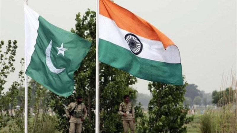 Bloodbath at PSX amid rising Pak-India tensions