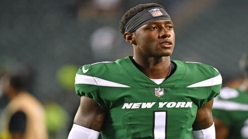 Sauce Gardner and Ice Spice Confirm Romance in Viral Offseason Snapshot, Blending NFL Stardom with Music Fame