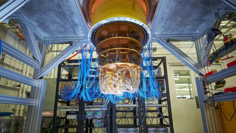 Quantum Computer: The Future of Technology Explained Simply