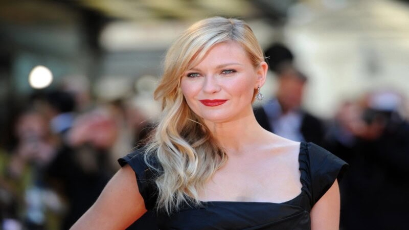 Kirsten Dunst: Hollywood Star, Creative Soul, and Family Woman in 2025