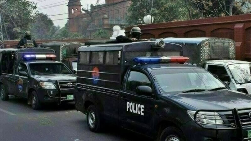 Mohafiz Force officers loot Sindhi businessman in Lahore