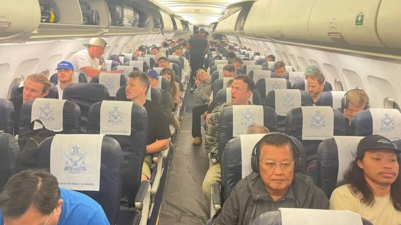 Foreign PSL players leave Pakistan on special aircraft