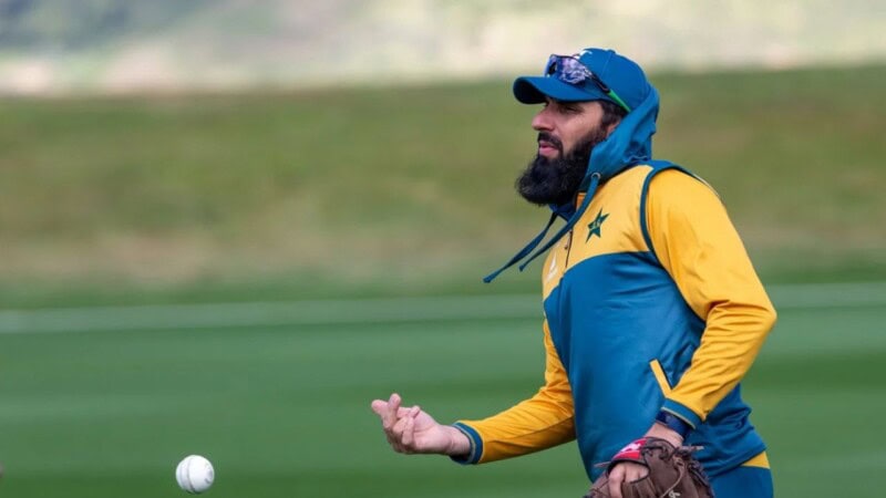 PCB likely to appoint Misbah as Test coach
