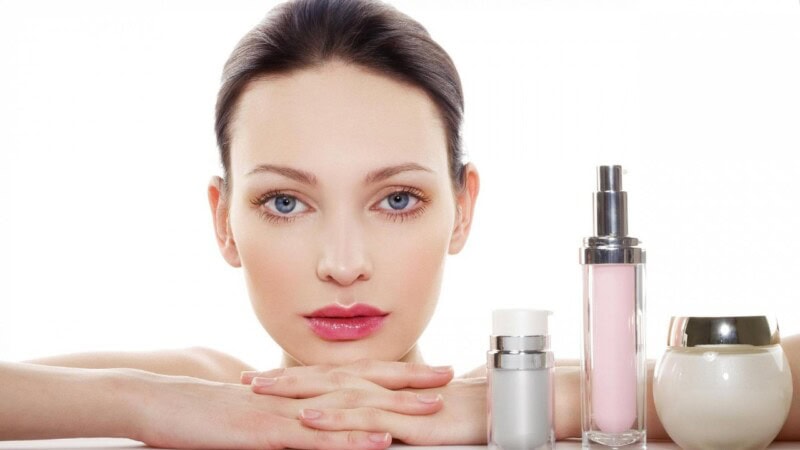 How to Build a Simple Yet Effective Skincare Routine