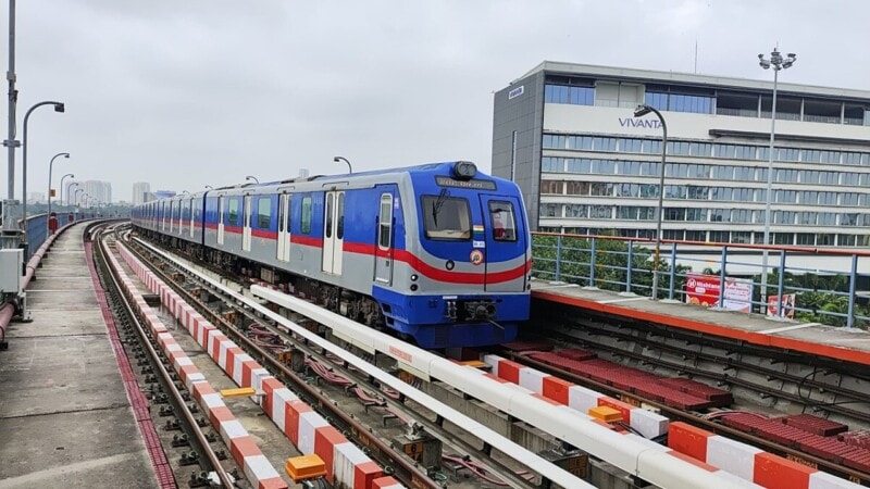Kolkata Metro: Exploring India’s First Underground System